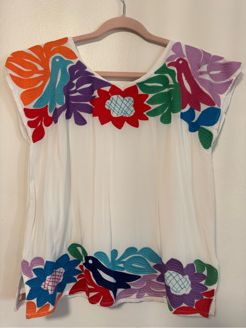 White Embroidered Blouse, L - Picture 3 of 4